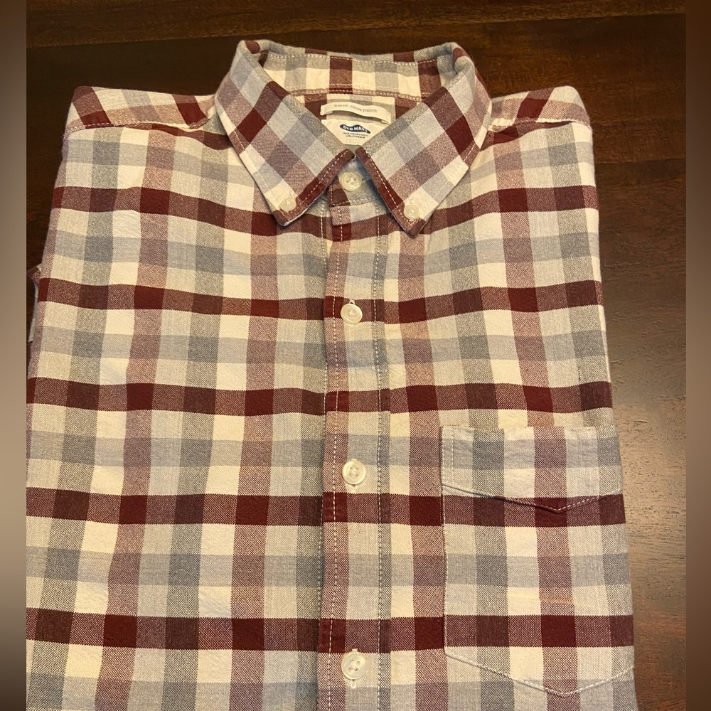 Old Navy men’s shirt